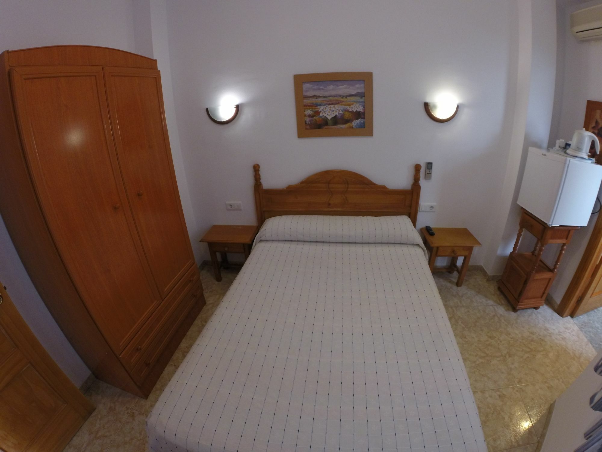 Hostal Andalucia Nerja Dış mekan fotoğraf